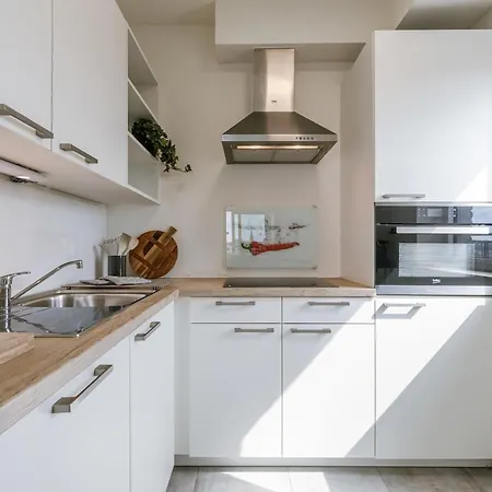 Huswell - Modern In A Location In * Anvers